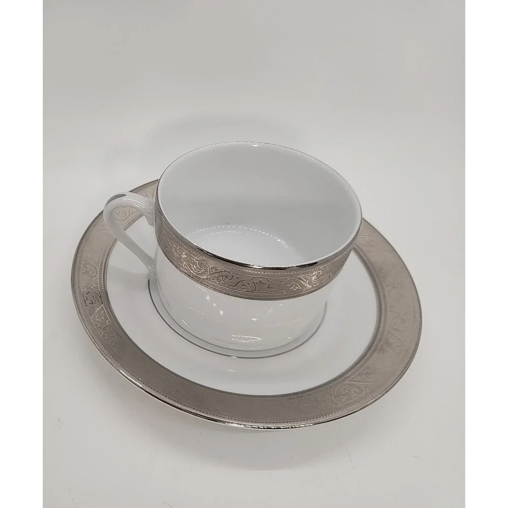 NEW Philippe Deshoulieres Trianon Platinum‎ Flat Cup& Saucer Set Tea Cup